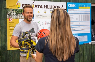 Půjčte si u nás ferrata set a vyražte na Ferrata Hluboká