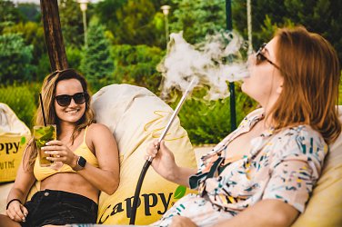 SHISHA DAYS - vodí dýmky a skvělé drinky -  prodloužené dny!